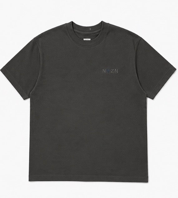 Uniform 001 - Carbon