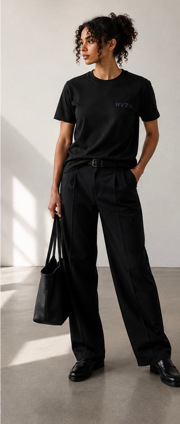 Uniform 001 - Onyx